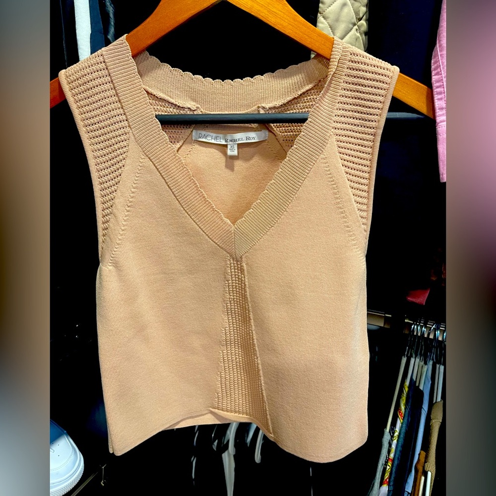 Rachel Roy yarn top